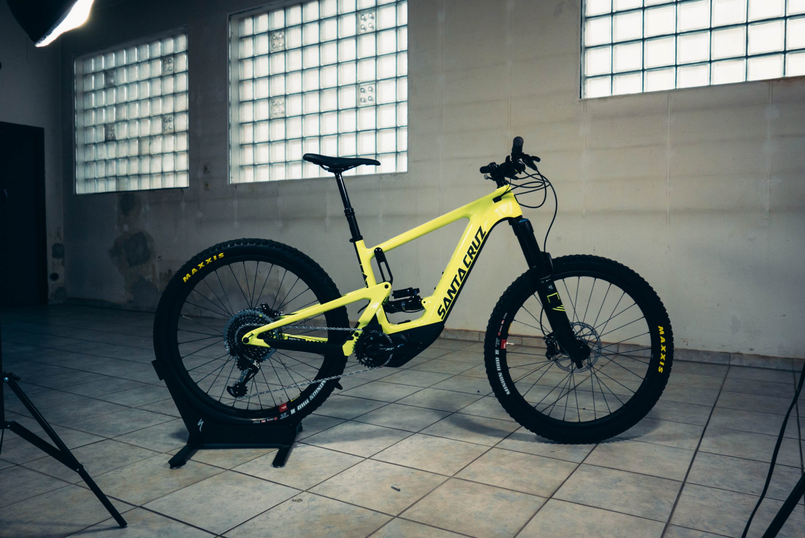 Santa Cruz Heckler CC X01 Testbike zu verkaufen