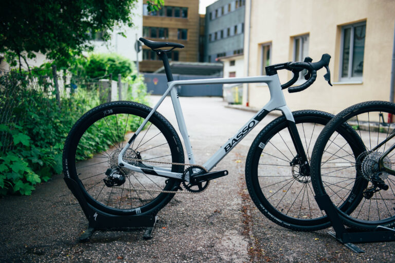 Basso Palta RIVAL AXS RE38 in stone grey