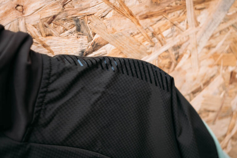 Endura MT500 Thermisches Hemd aka. Kapuzenjacke, €119,99