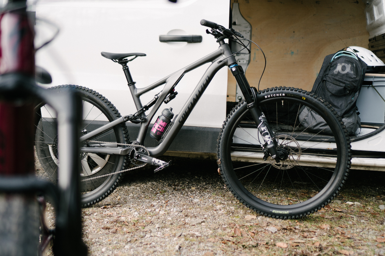 Warum weniger manchmal mehr ist - Specialized Stumpjumper EVO Comp Alloy