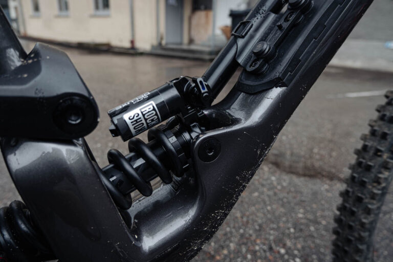 Alles dabei mit SWAT-Box und OneUp EDC Pump