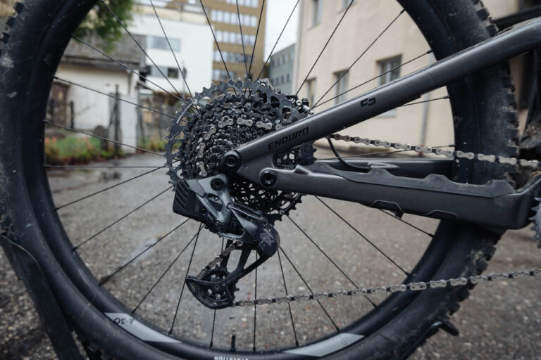 SRAM GX Eagle AXS ... zuverlässig, präzise, komfortabel